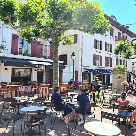 Rue Gambetta, Plage A 2 Min